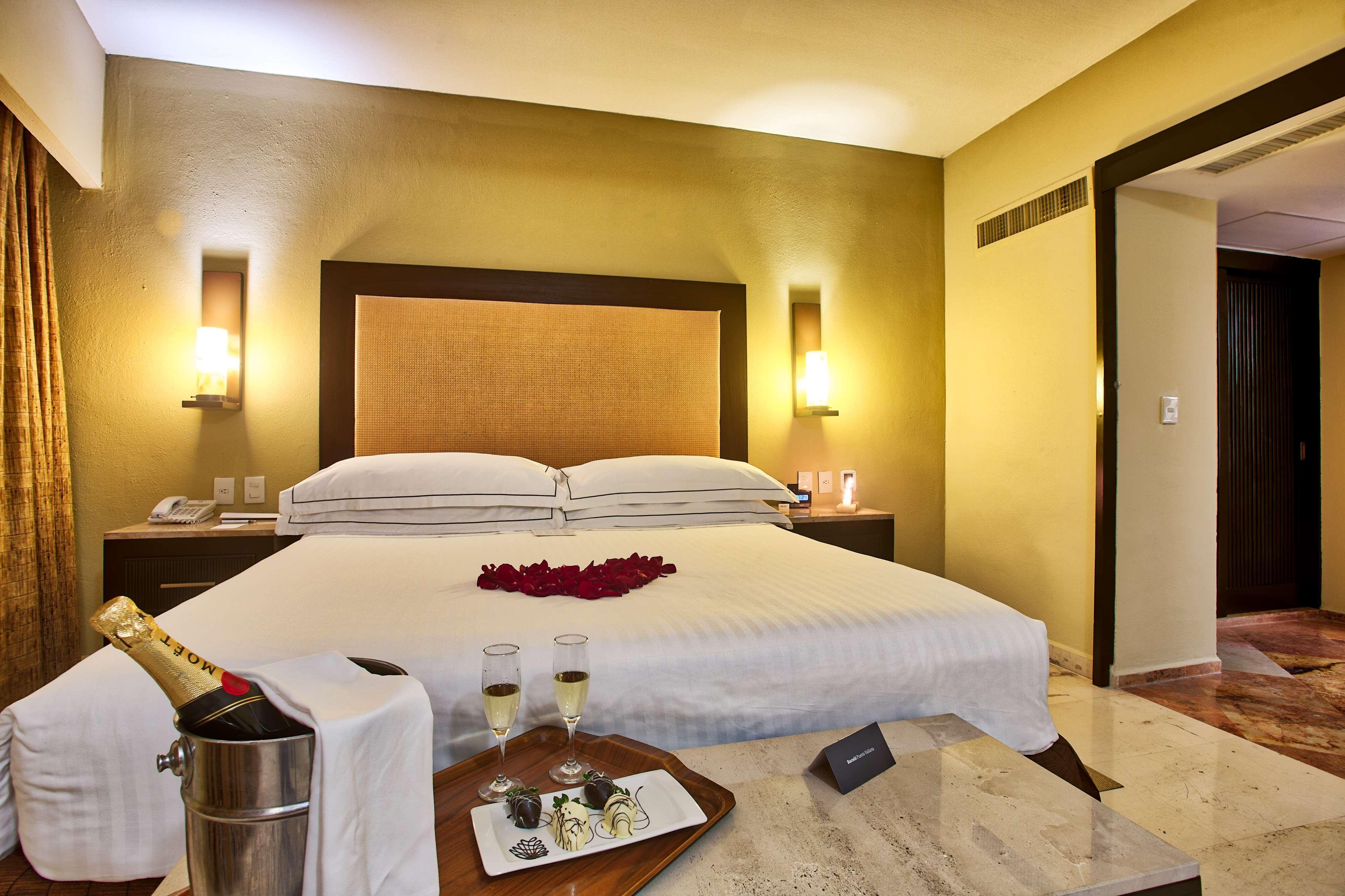 Barcelo Puerto Vallarta Extérieur photo